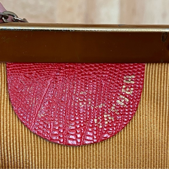 Vintage ETRA Genuine Leather Red Leather Kiss-Lock Convertible Clutch Bag - Picture 10 of 12